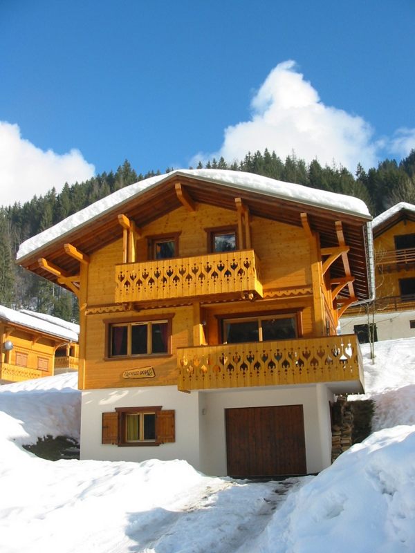 self catering family ski holiday chalet france